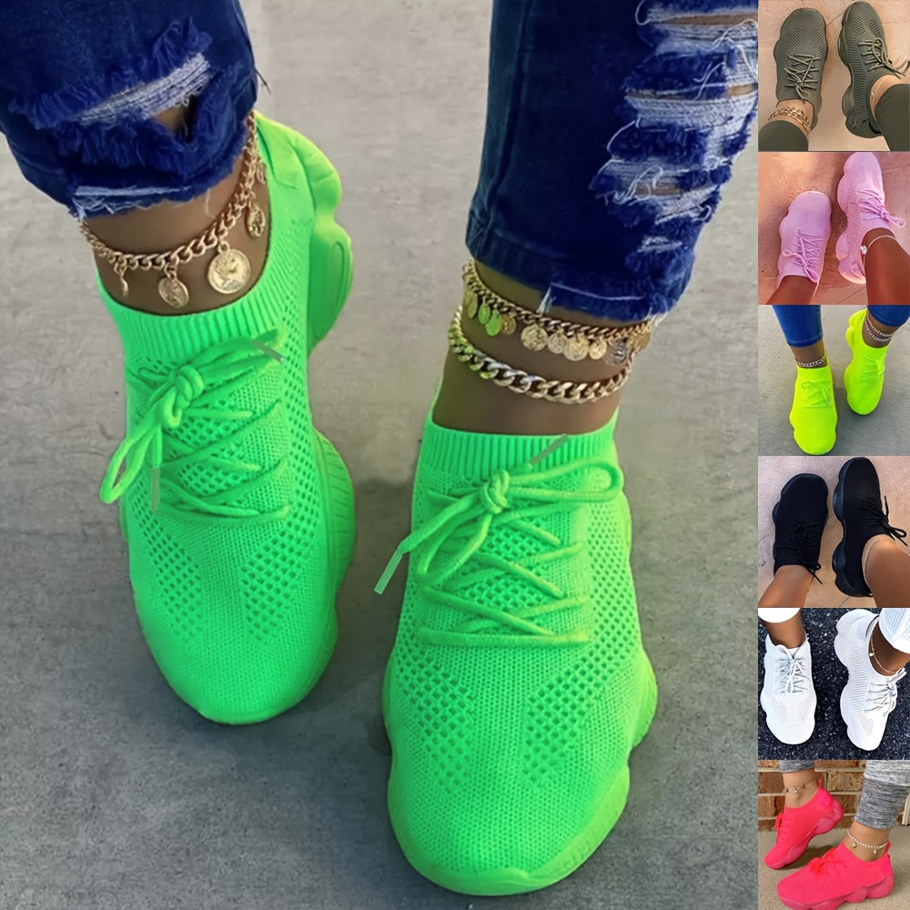 Plus-Size White Casual Fashion Sneakers for Women. Lightweight Green Running Shoes with Laces And Mesh, Colorful Stylish Sports Shoes for Women Suitable for All Seasons, Comfortable And Breathable for Spring And Summer Vacati